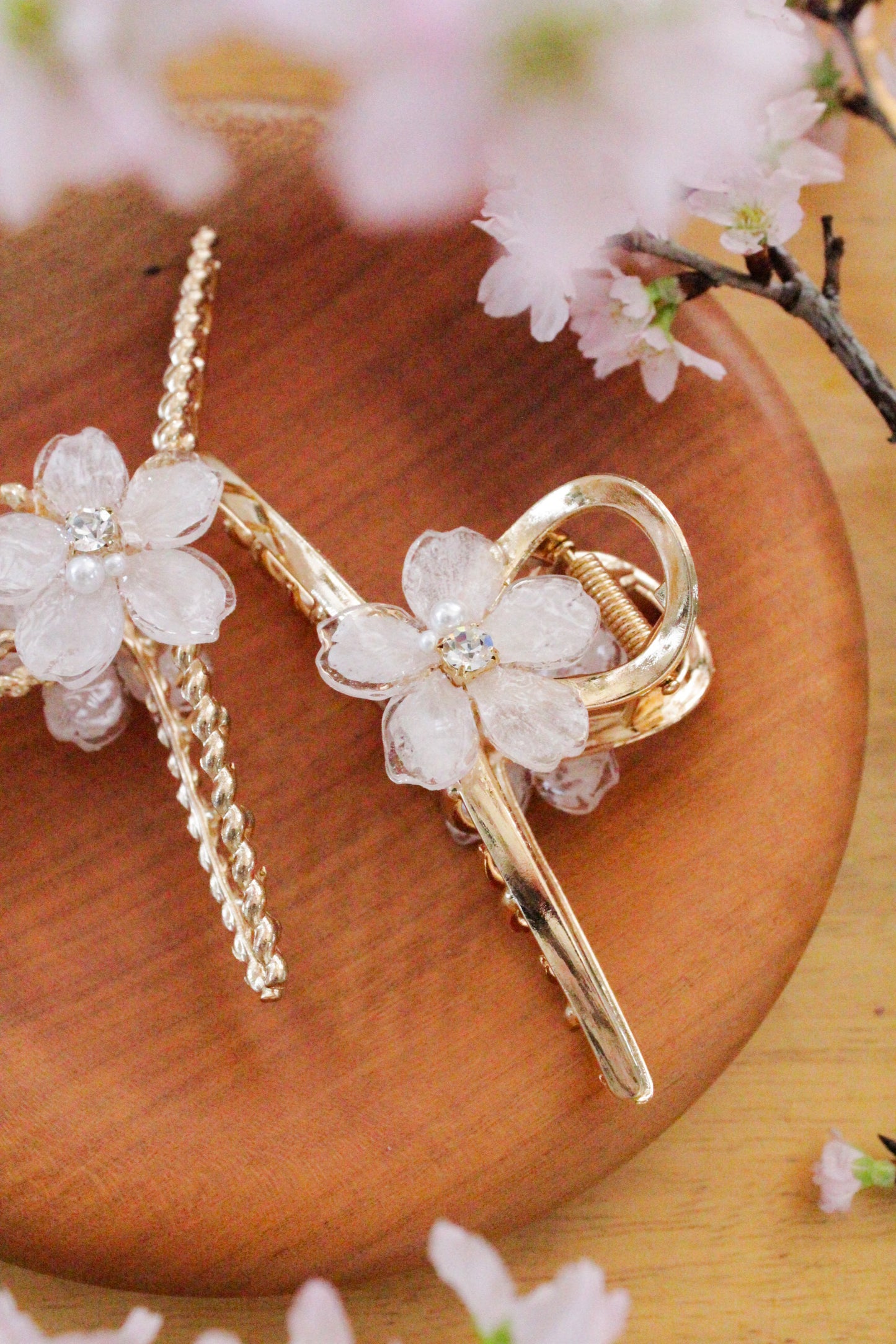 Someiyoshino Sakura Hair Clip - White Big