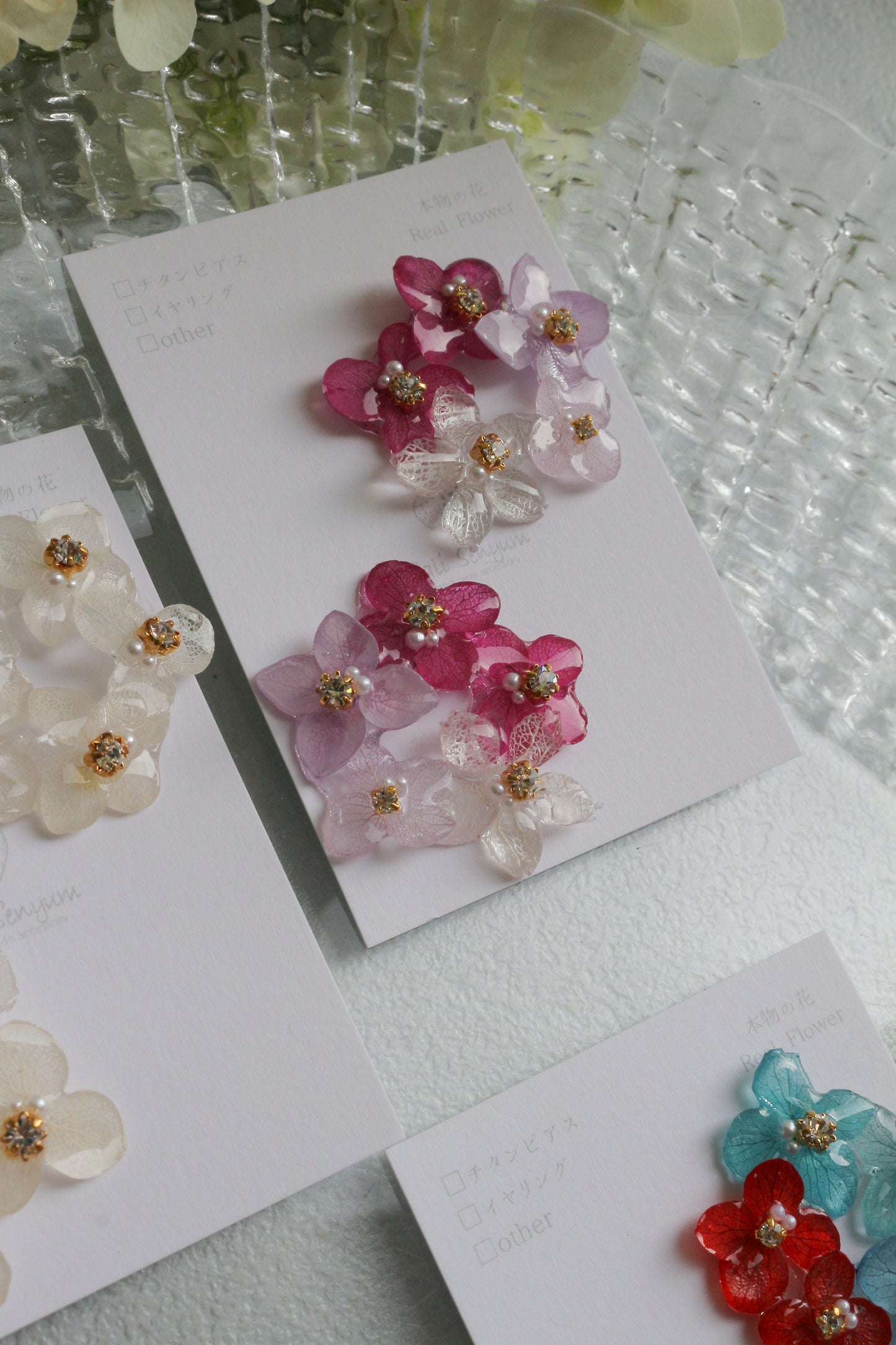 En Flower Earring 円と縁- ピアス or イヤリング No.2
