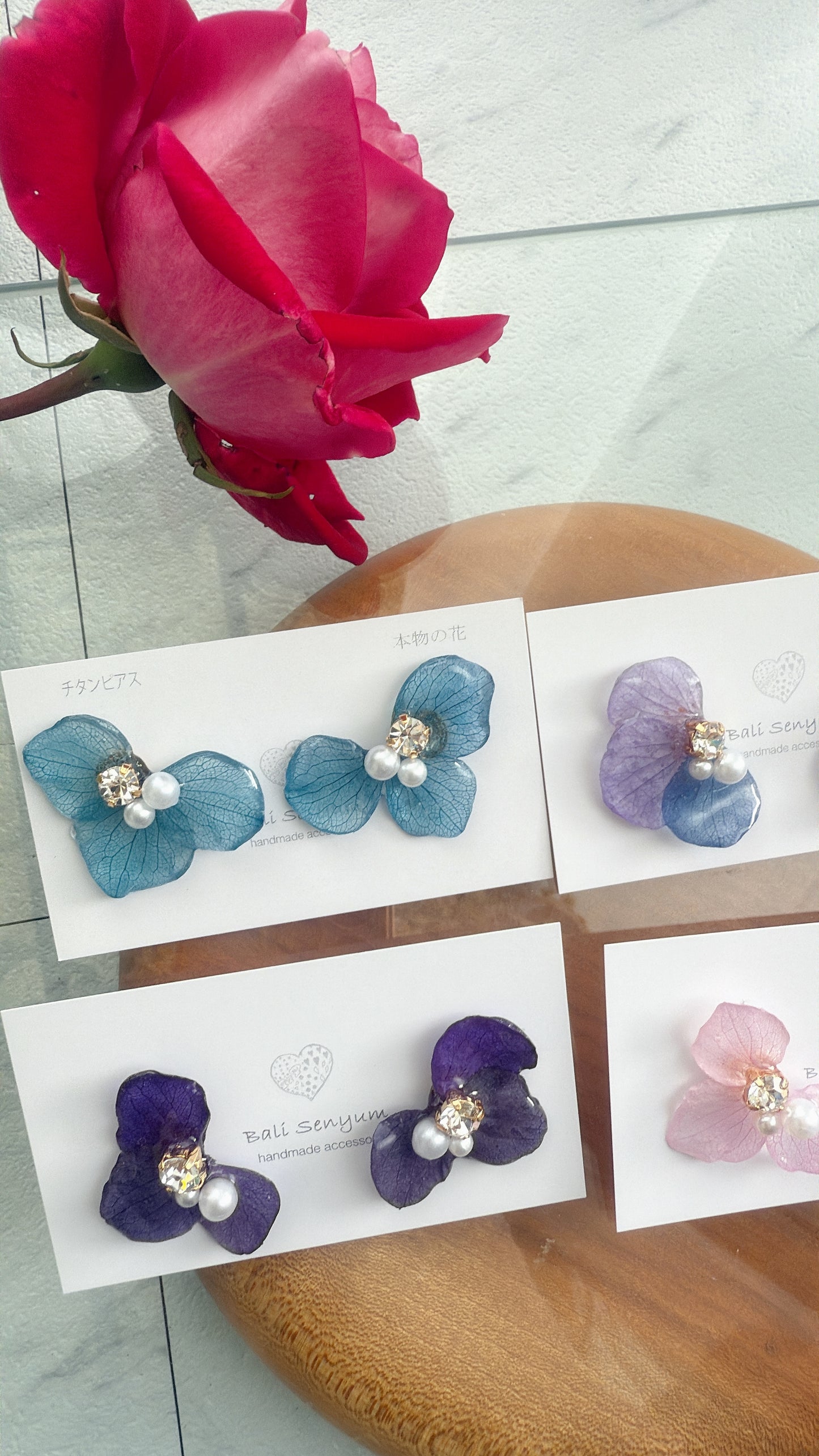 Hydrangea Wing No.113- Titanium Pierce(ピアス)