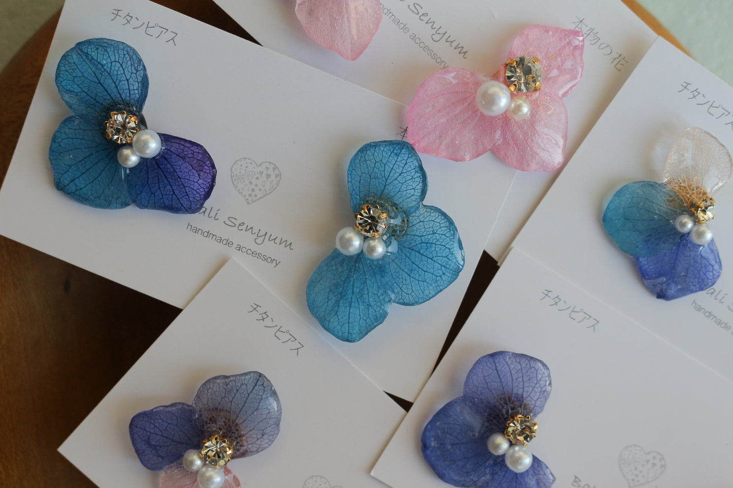 Hydrangea Wing No.127- Titanium Pierce(ピアス)