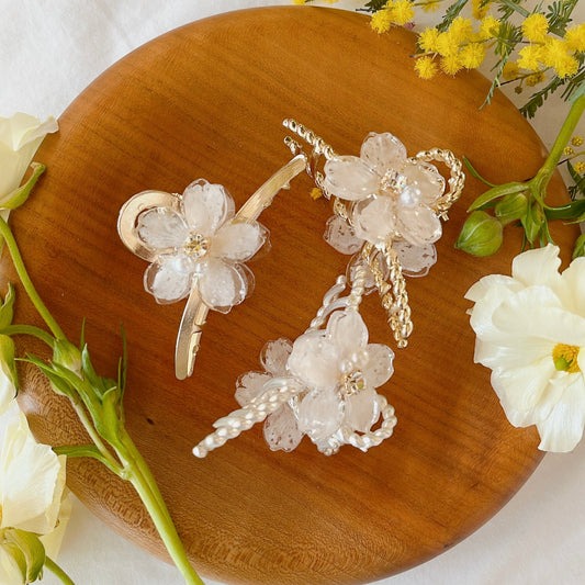 Someiyoshino Sakura Hair Clip - White #S010