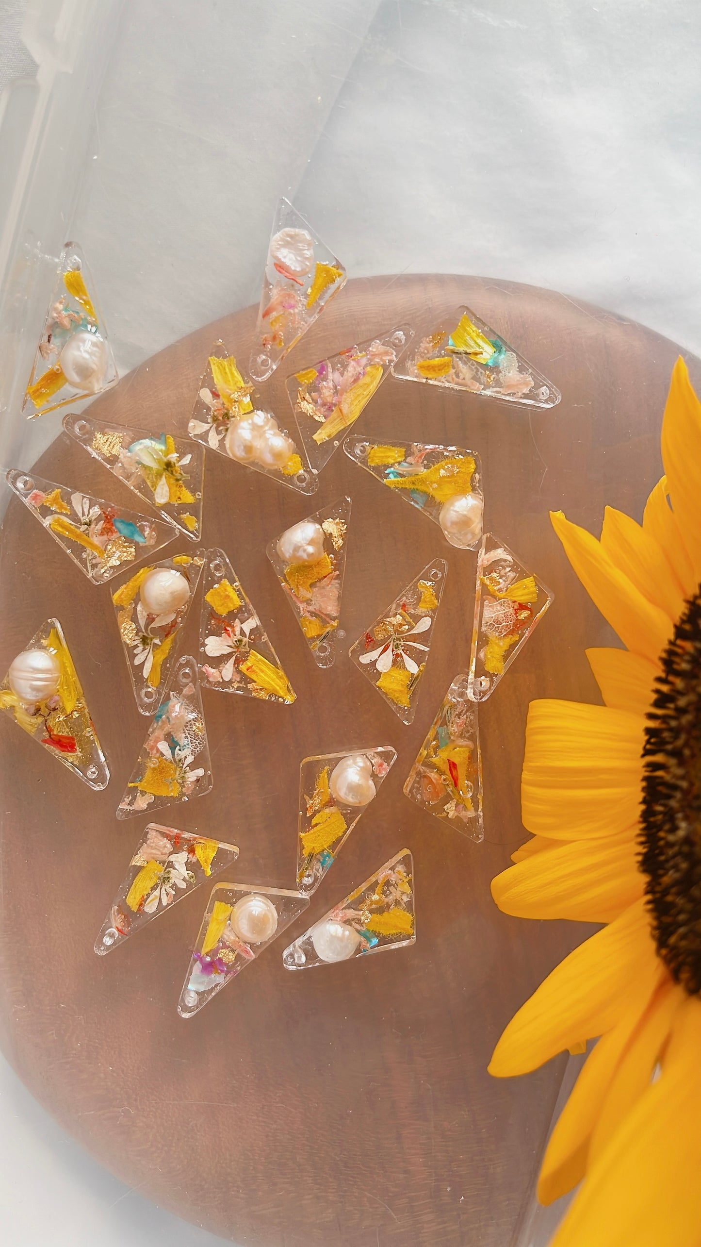 Triangular Floral Earrings With Seasonal Hydrangea- SunFlower