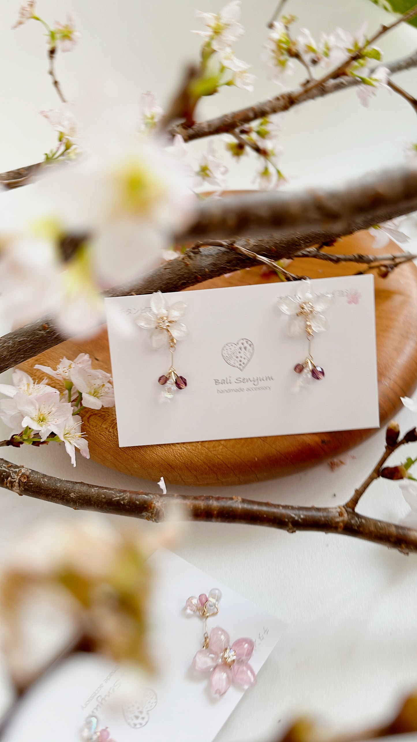 Someiyoshino Sakura Earrings with Petal and Bead Bouquet No.2 #S012