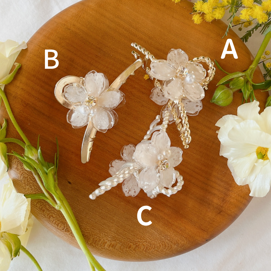 Someiyoshino Sakura Hair Clip - White #S010