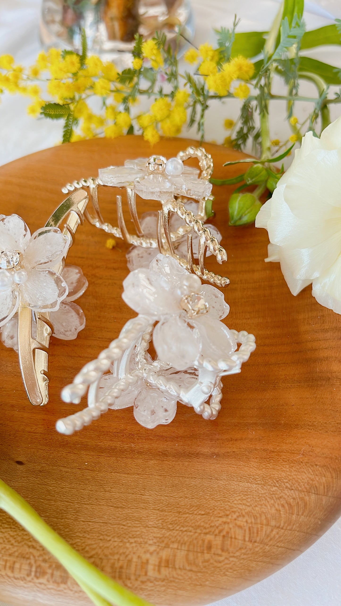 Someiyoshino Sakura Hair Clip - White #S010