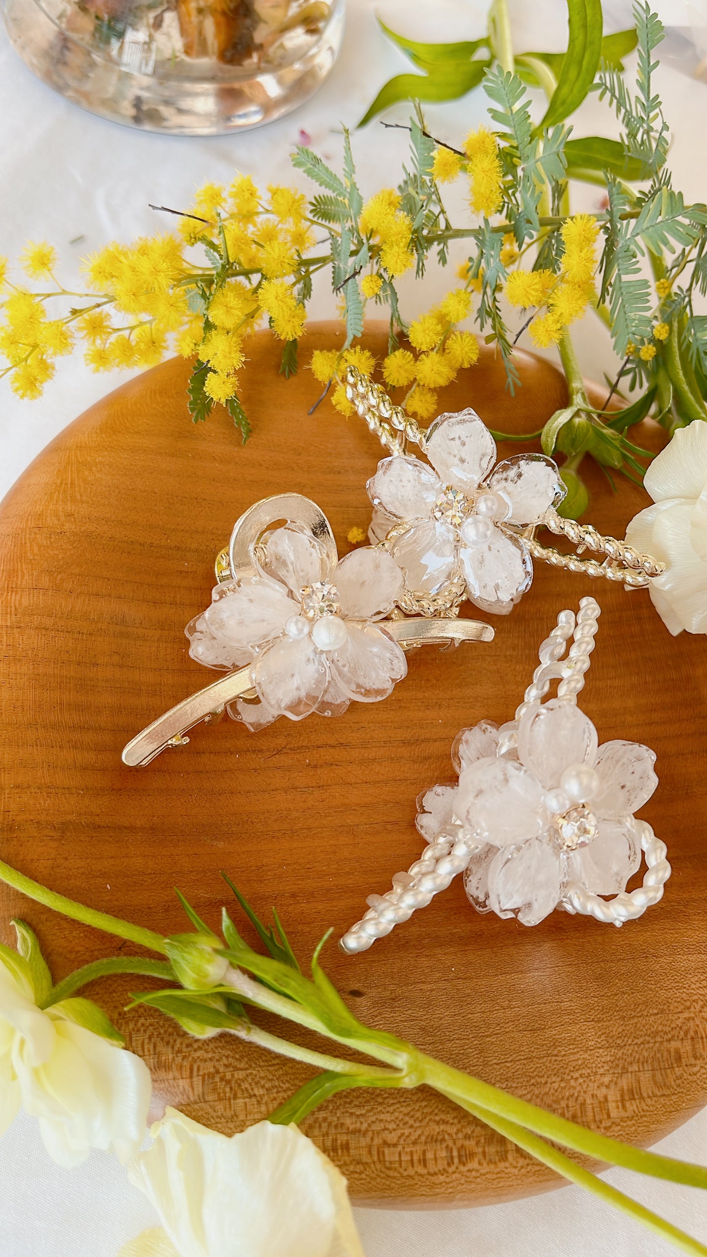 Someiyoshino Sakura Hair Clip - White #S010