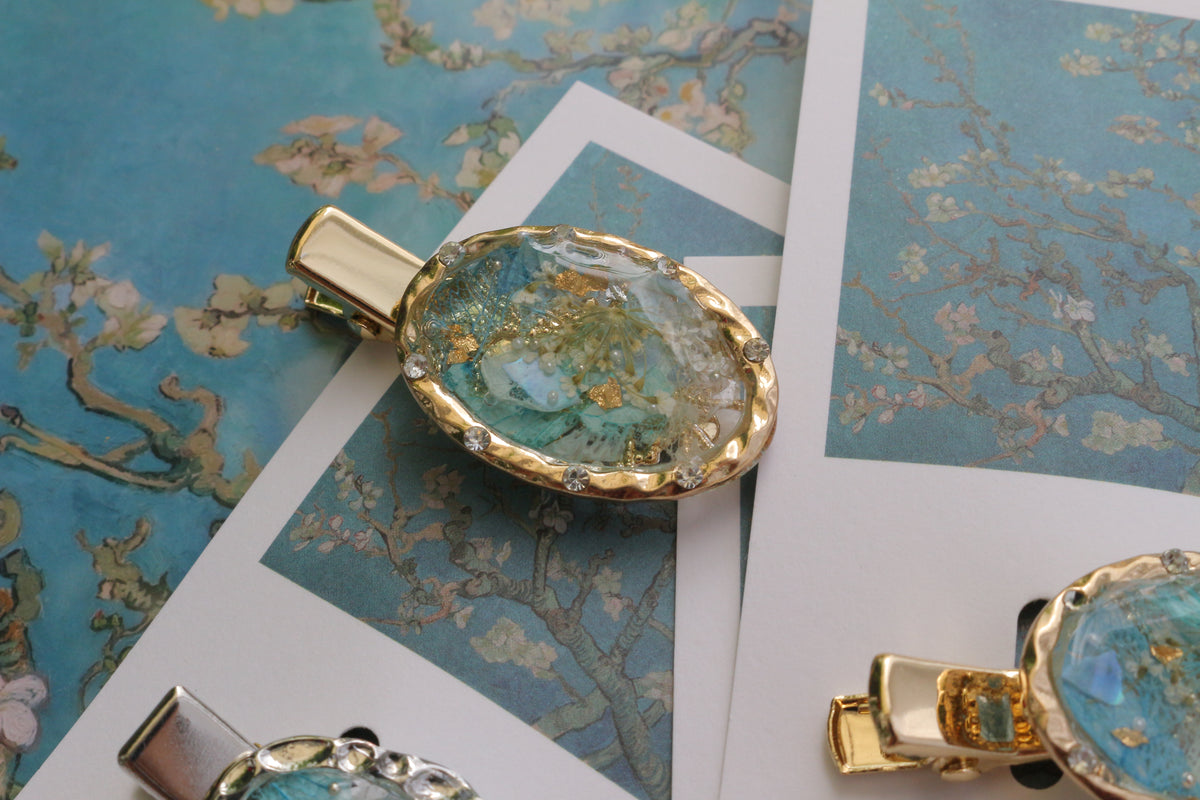 Gogh's Inspired Hair Clip - アーモンドの花