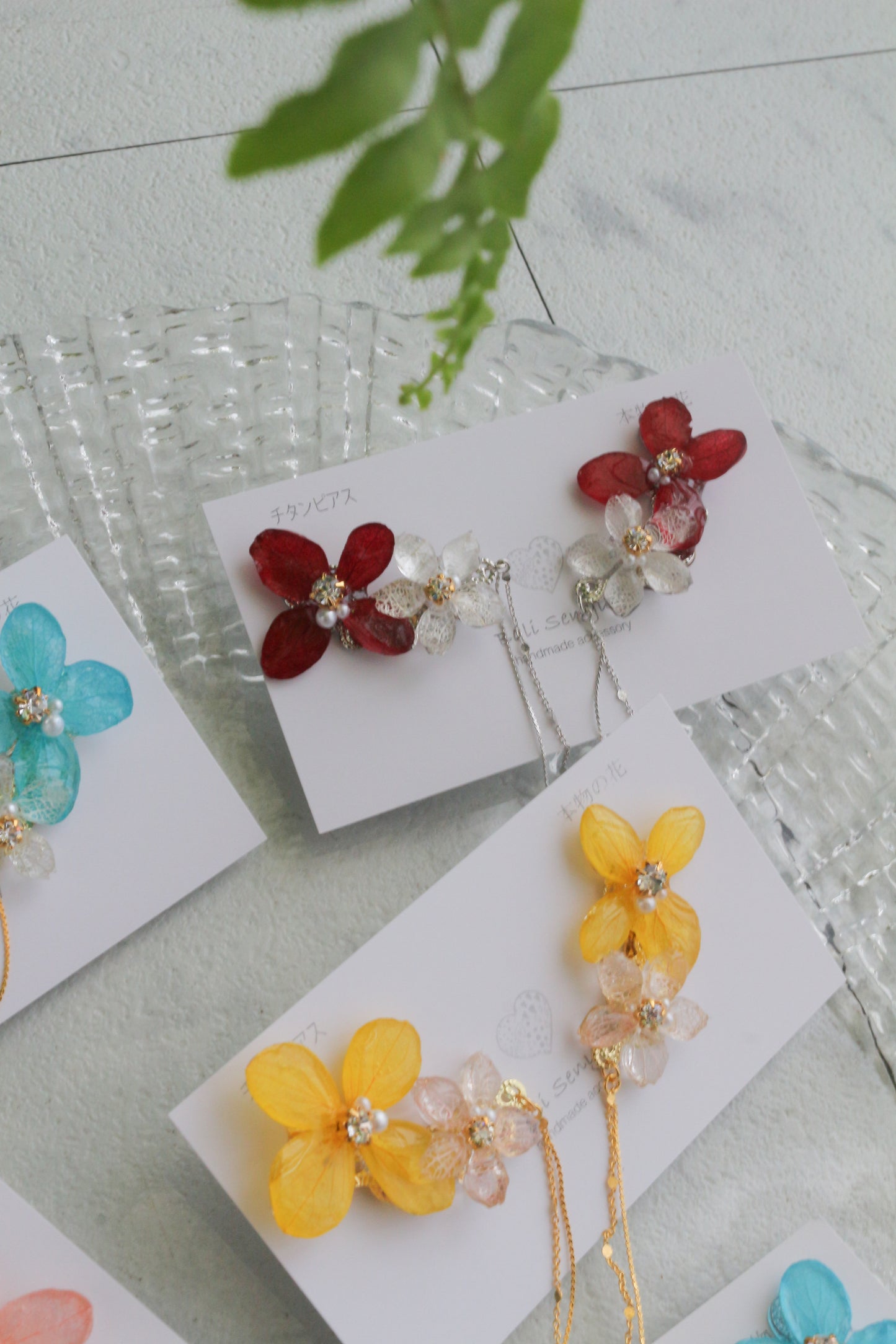 Hydrangea Flying Butterfly Earrings No.58 - Titanium Pierce(ピアス）