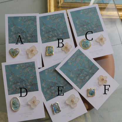 Gogh Inspired Flower and Medallion No.2 イヤリング Clip-on アーモンドの花