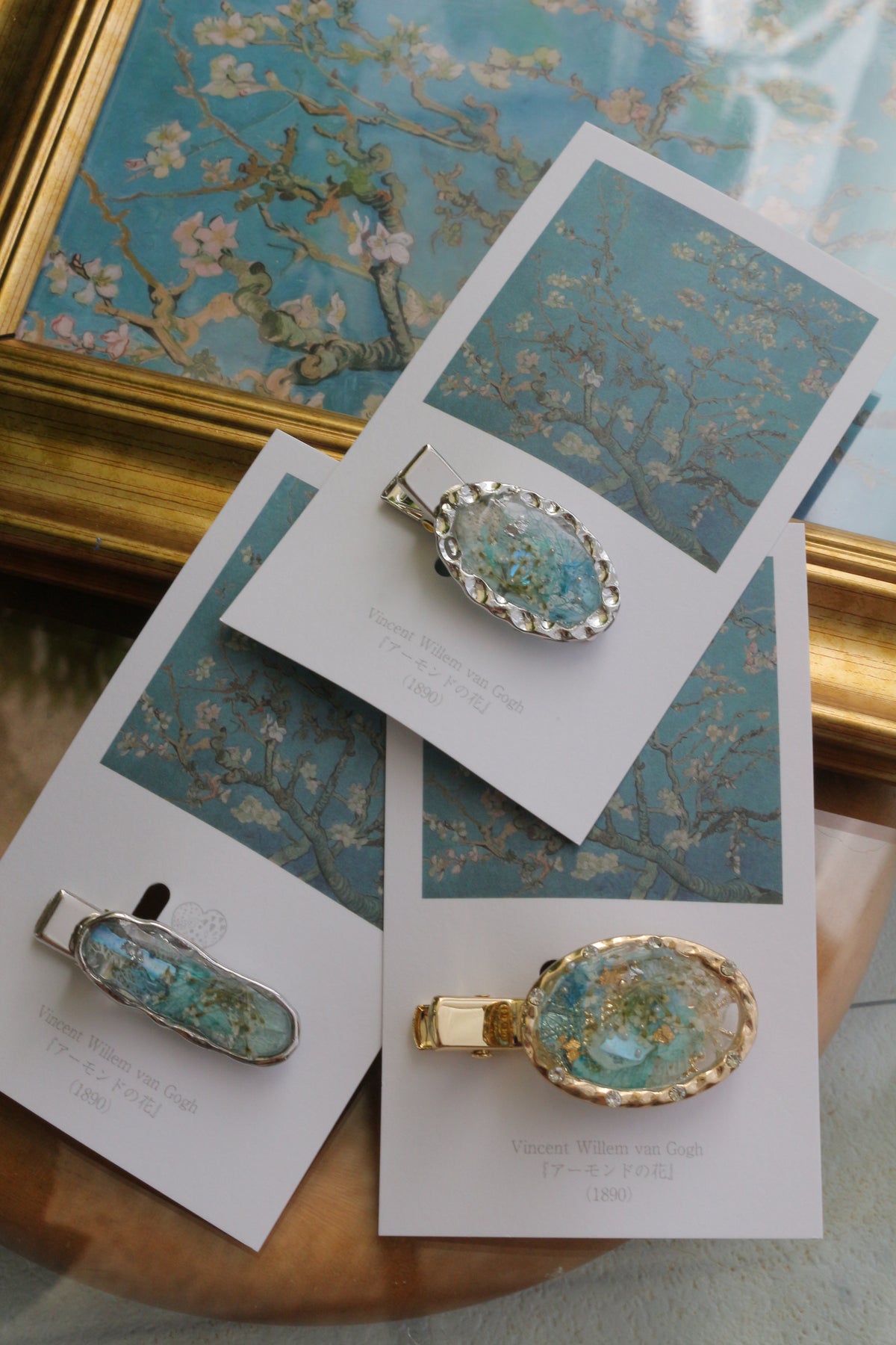 Gogh's Inspired Hair Clip - アーモンドの花