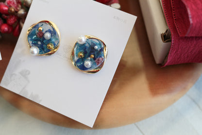 Christmas Flower Medallion 2025