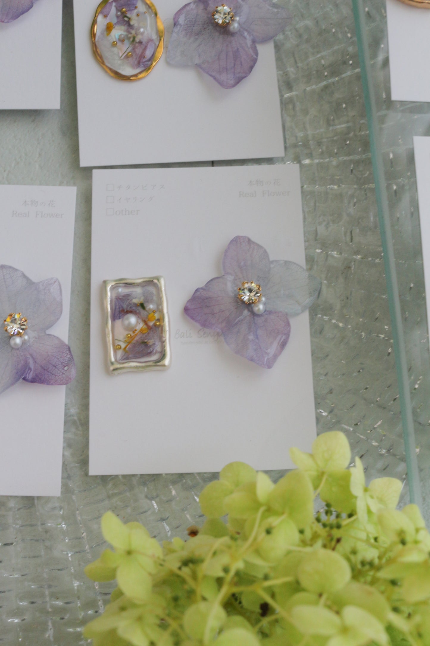 Hydrangea and Flower Medallion No.4 パーツ選べます。