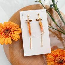 Dangling Gerbera Flower Stick Earrings with Pearl