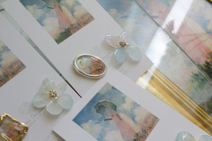 Monet Inspired Flower Earrings No.17 ピアスTitanium Pierce 日傘をさす女性