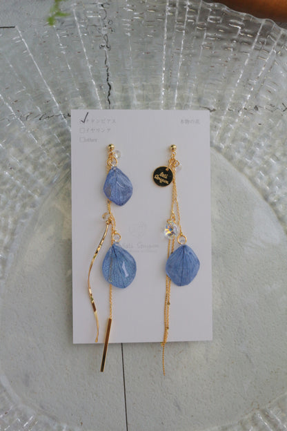 Flowing Hydrangea Earrings No.1 ピアスorイヤリング