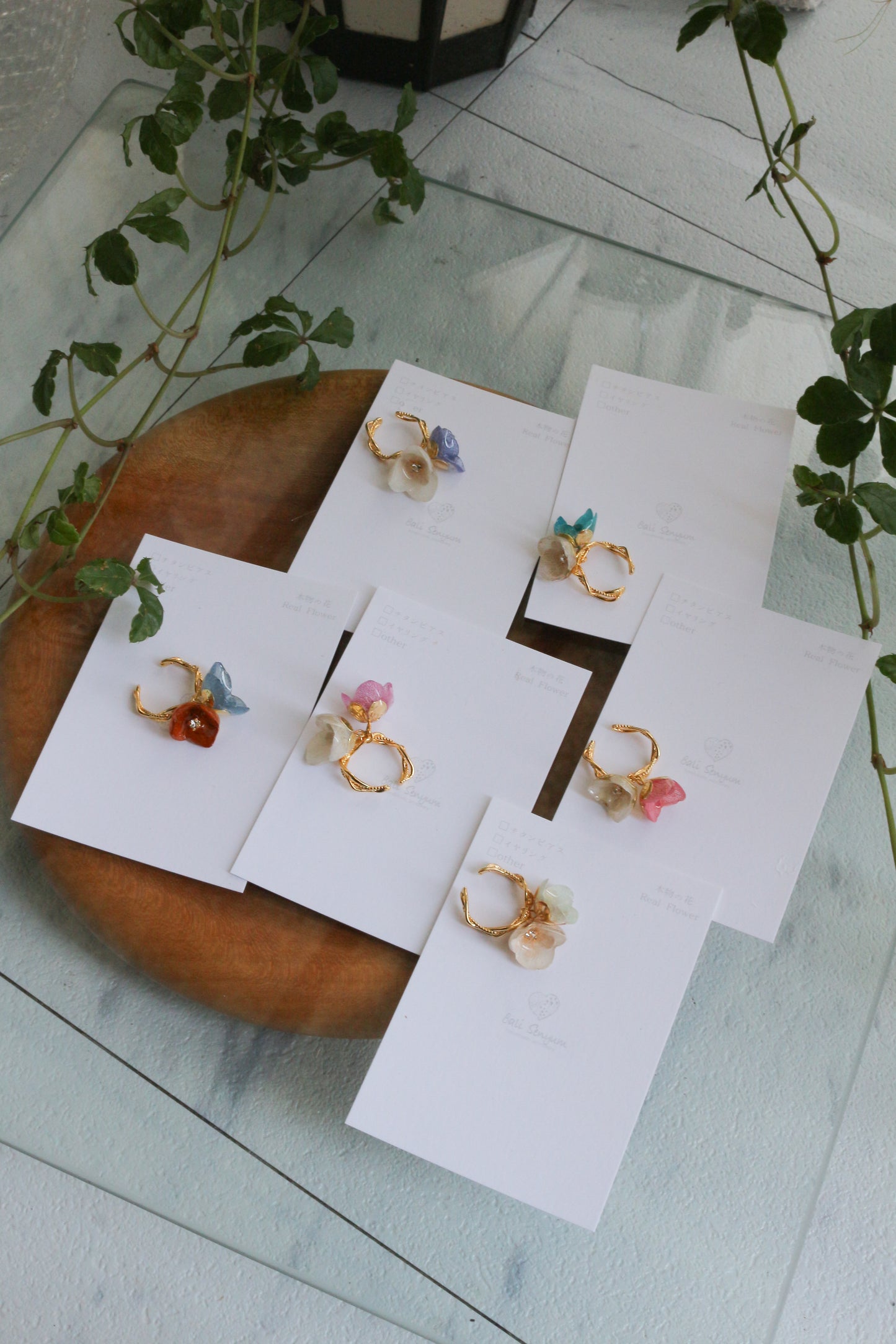 Double Hydrangea Ear-Cuff No.3