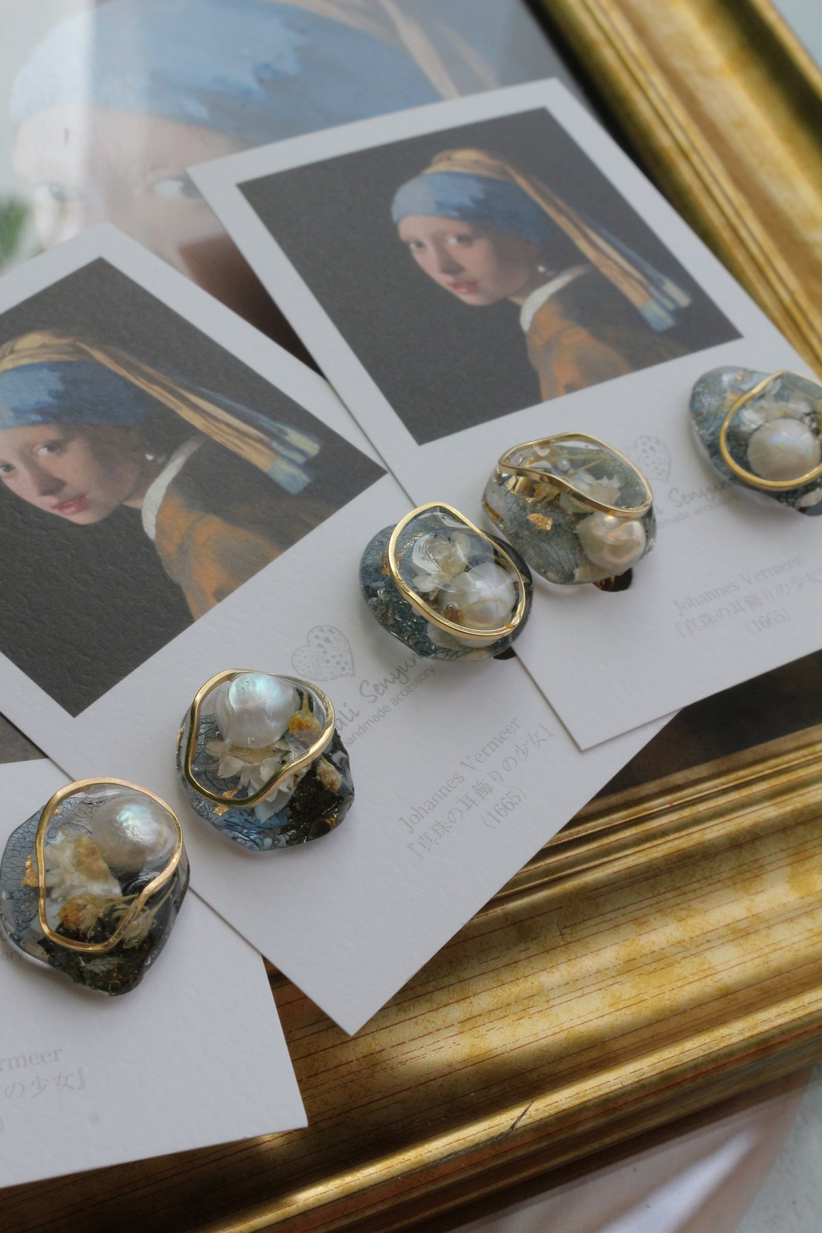 Vermeer's Inspired Flower & Pearl Earrings  No.7イヤリング Clip-on 真珠の耳飾りの少女