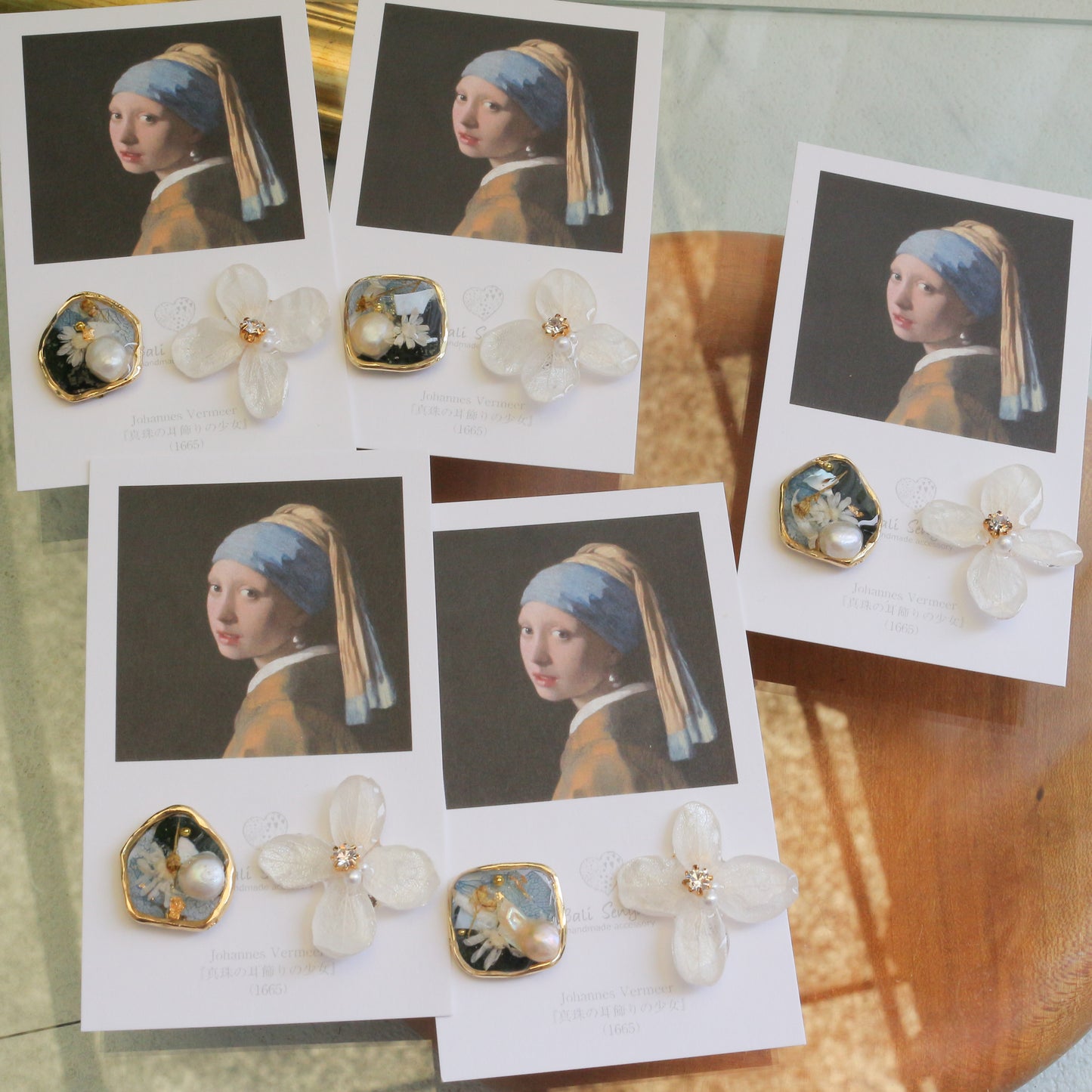 Vermeer's Inspired Flower and Medallion No.4 イヤリング Clip-on 真珠の耳飾りの少女