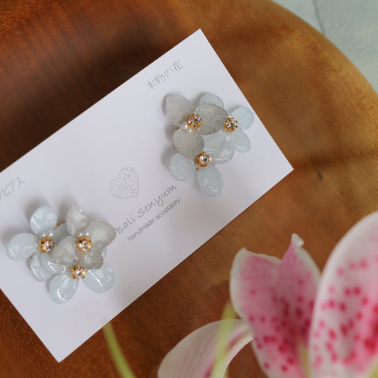 Triple Hydrangea Earring ピアス Titanium Pierce