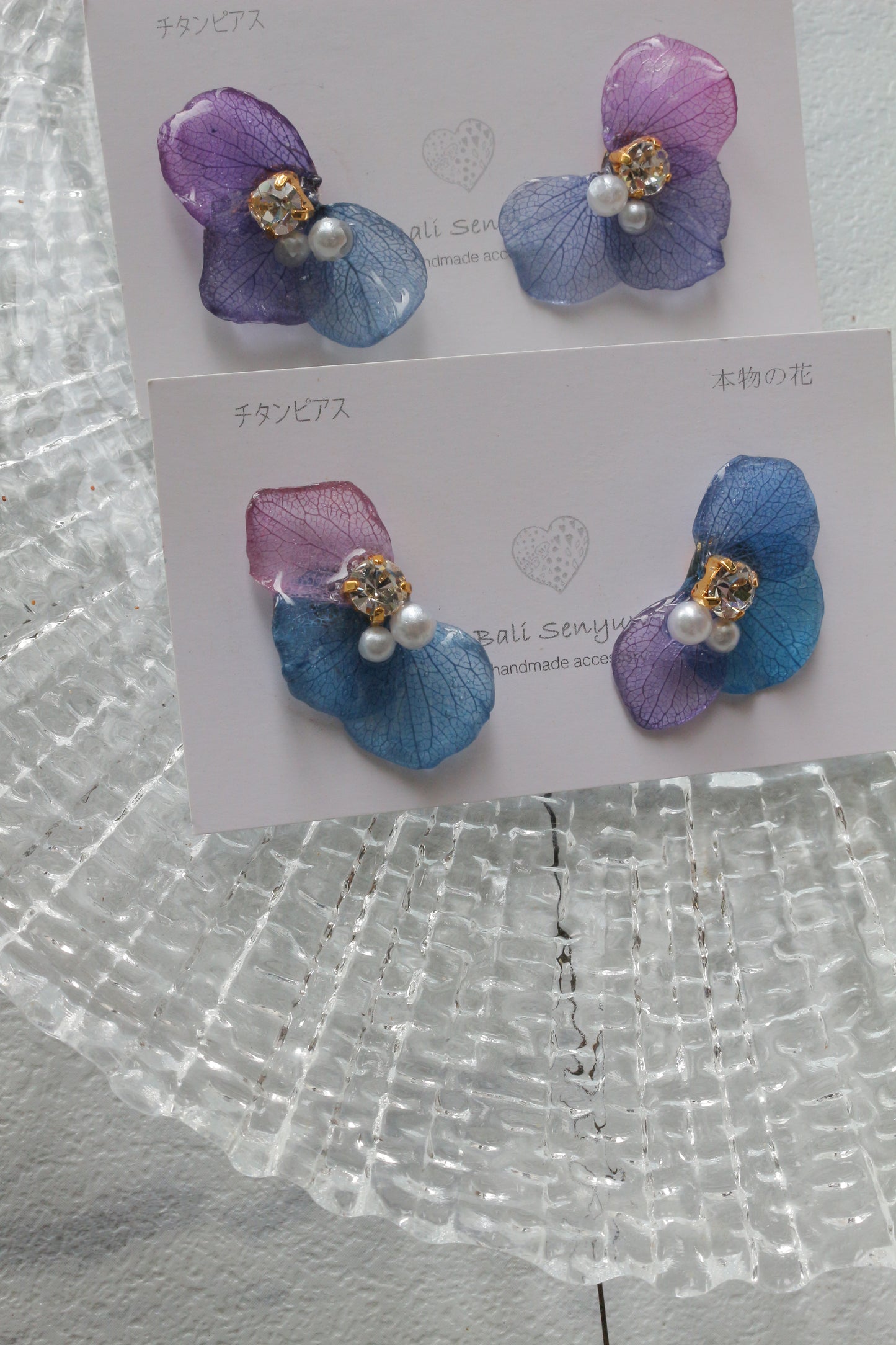 Hydrangea Wing No.143- Titanium Pierce(ピアス）