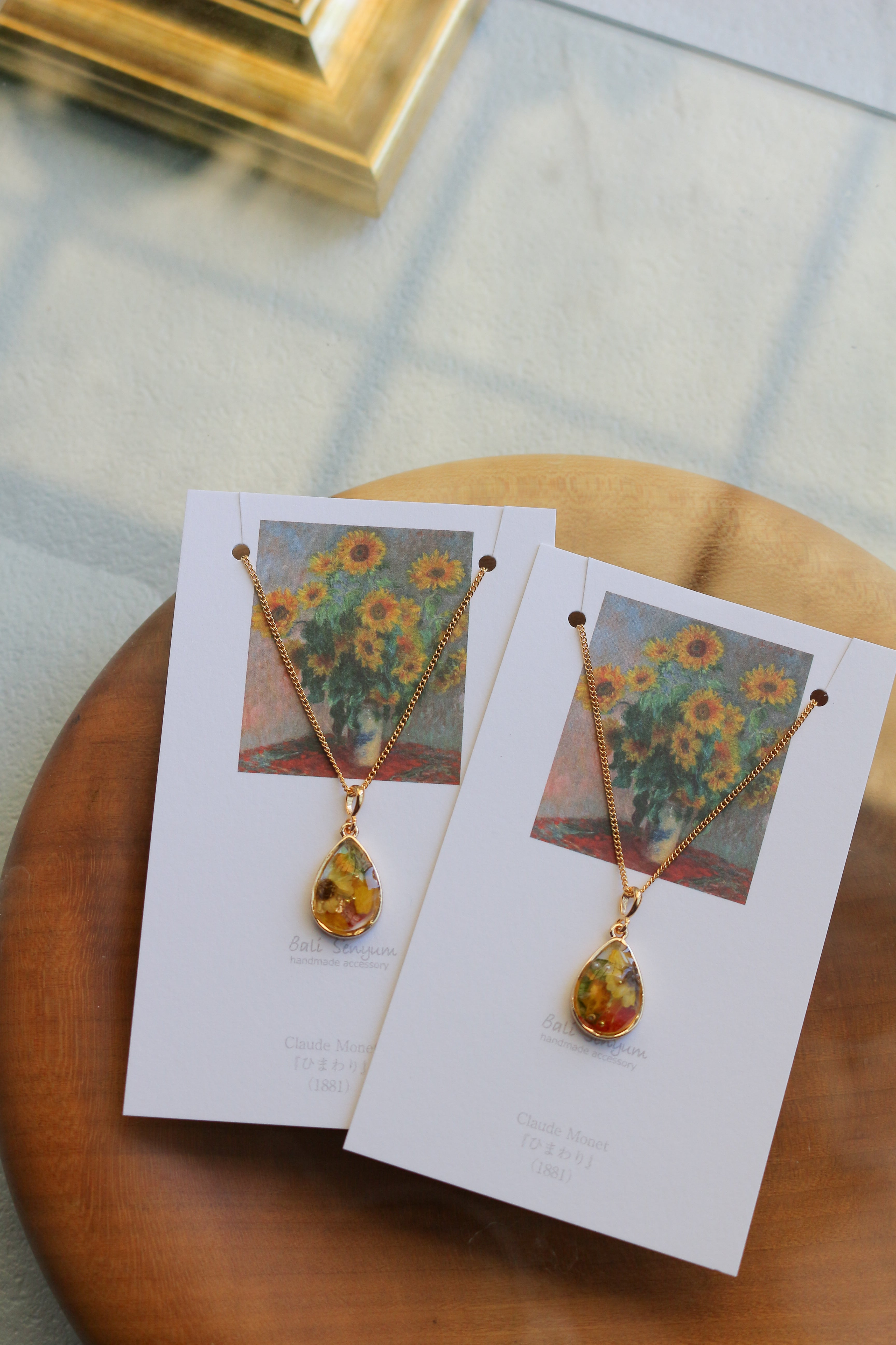 Claude Monet's Sunflowers Inspired Necklace - ひまわり