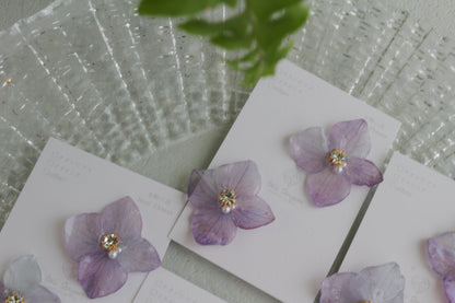 Hydrangea Petal  No.64 パーツ選べます。Clip-on or Titanium Pierce