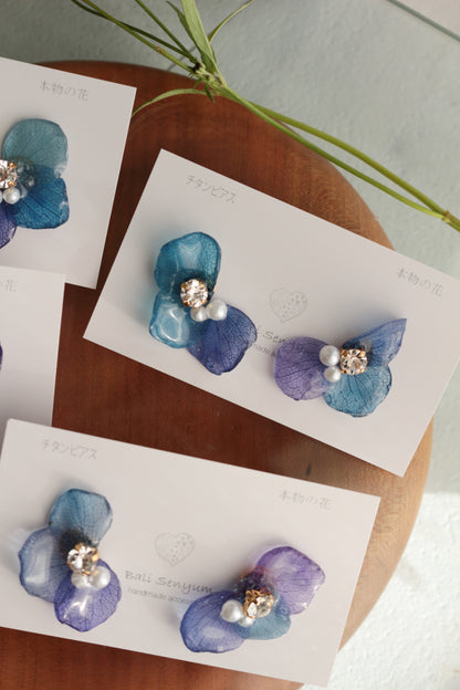 Hydrangea Wing No.140- Titanium Pierce(ピアス）