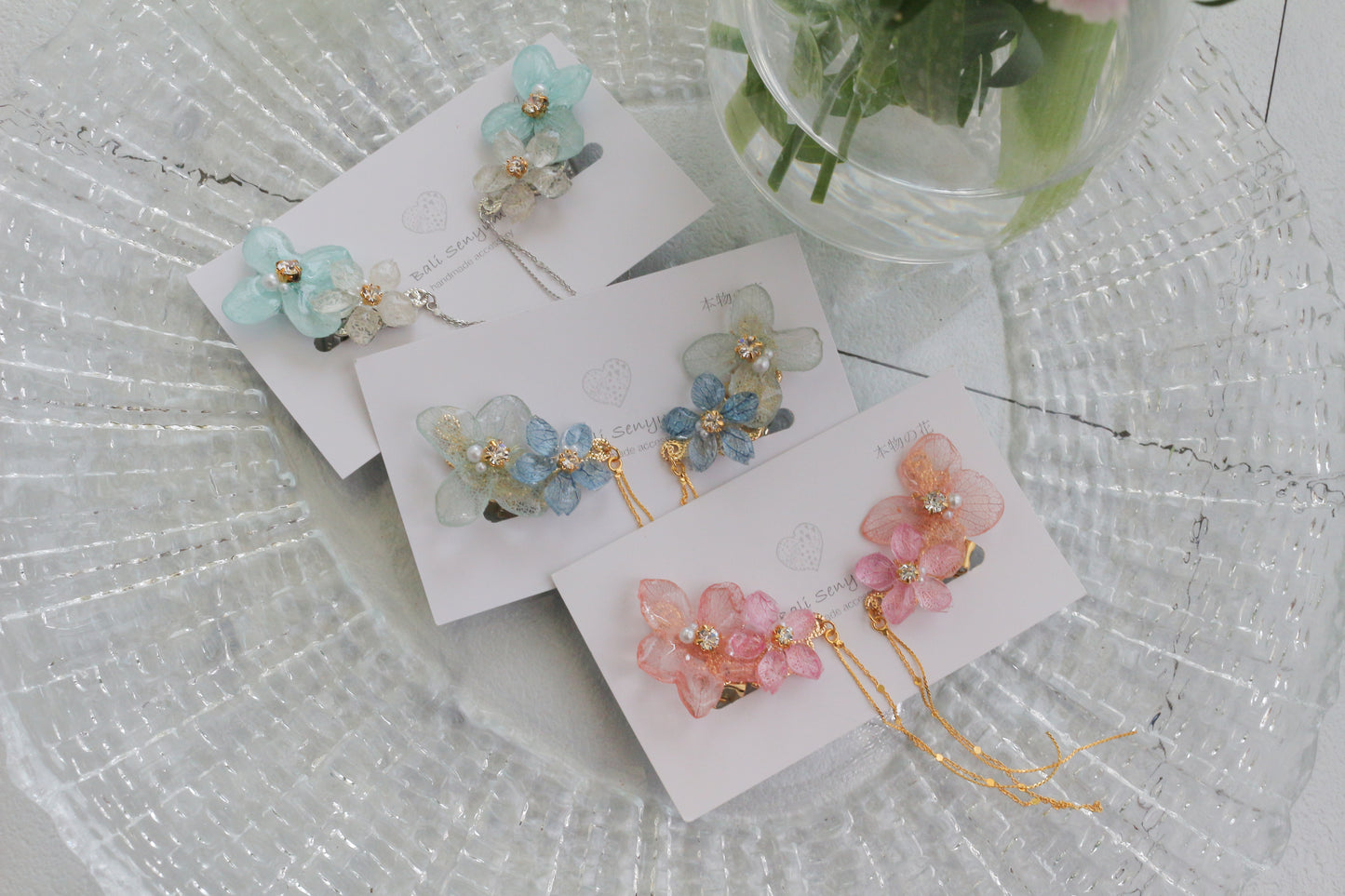 Hydrangea Flying Butterfly  No.51 - Clip-on(イヤリング）