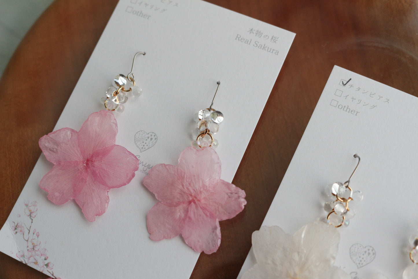 Someiyoshino Real Shape Sakura Earrings