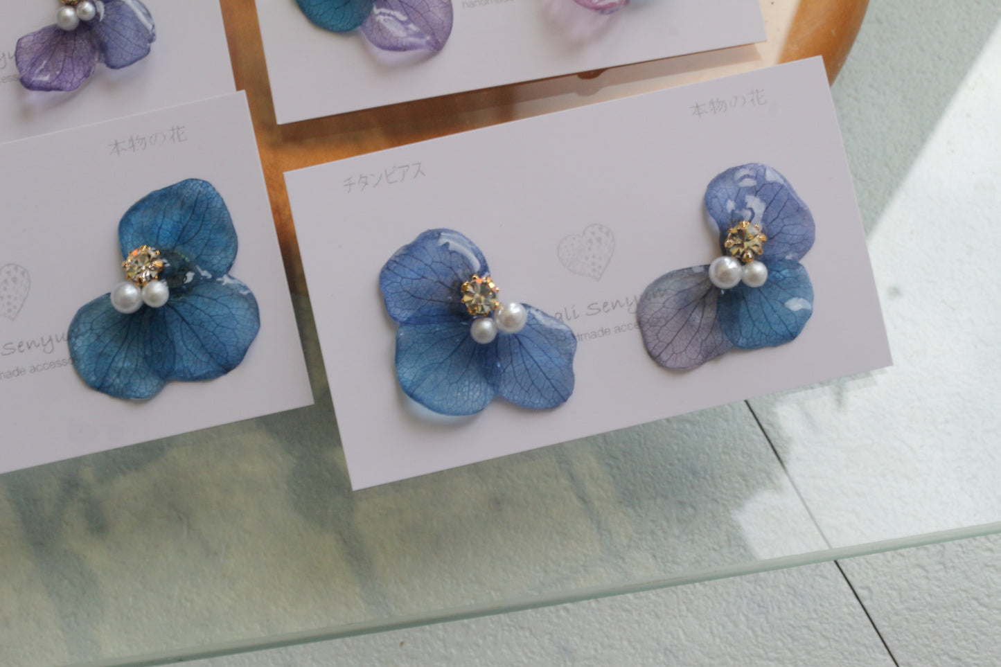 Hydrangea Wing No.145- Titanium Pierce(ピアス）