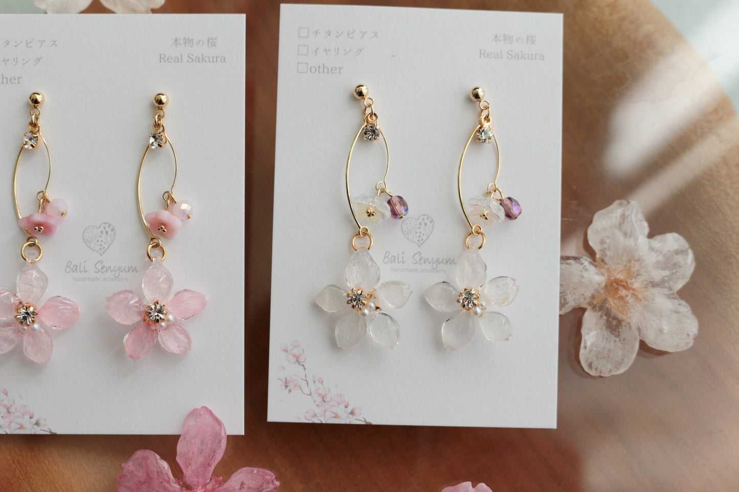 Someiyoshino Sakura Hanami Earrings