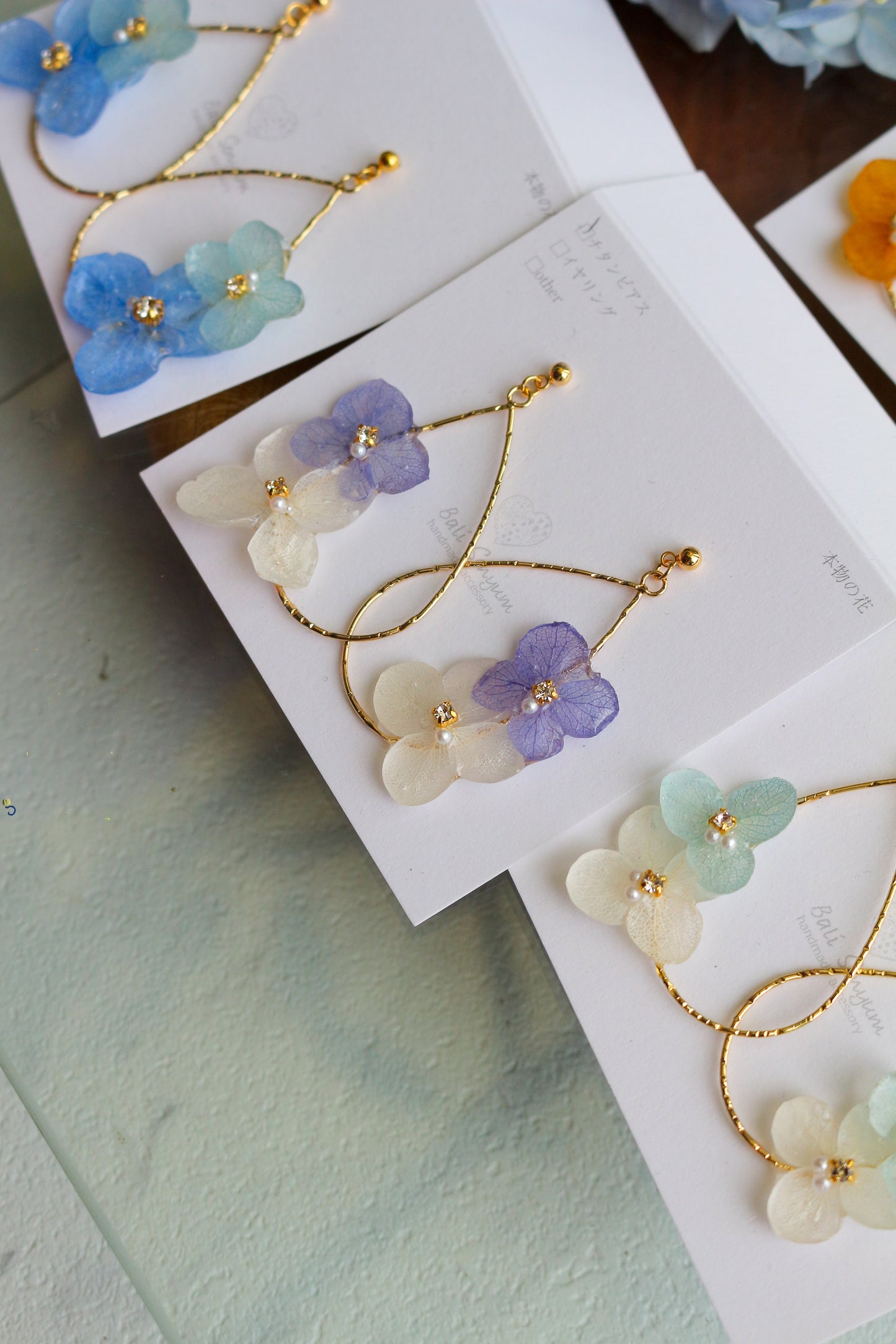 Teardrop Hoop Earrings with Hydrangeas No.15