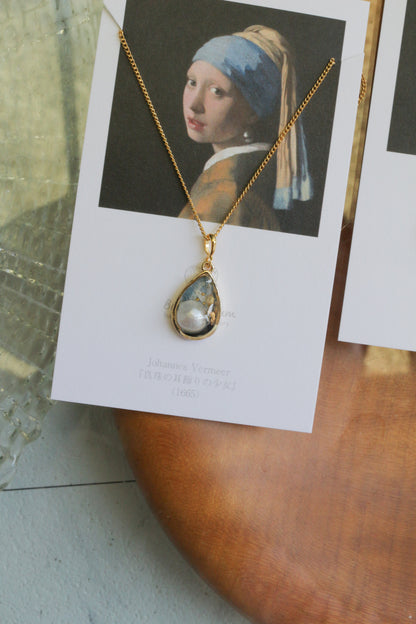 Veermeer's Irises Inspired Necklace - 真珠の耳飾りの女性