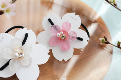 Someiyoshino Hair Tie