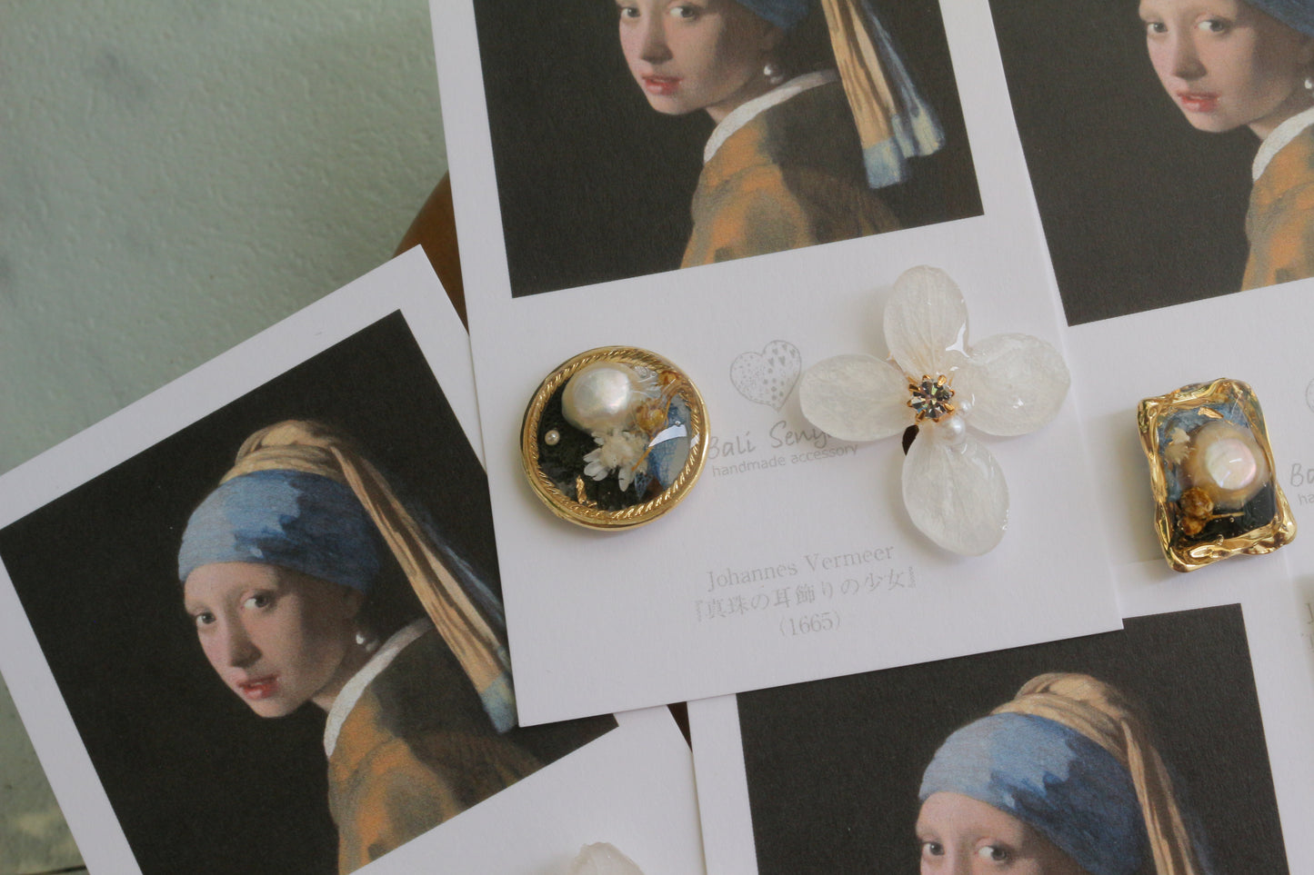 Vermeer's Inspired Flower and Medallion No.5 イヤリング Clip-on 真珠の耳飾りの少女