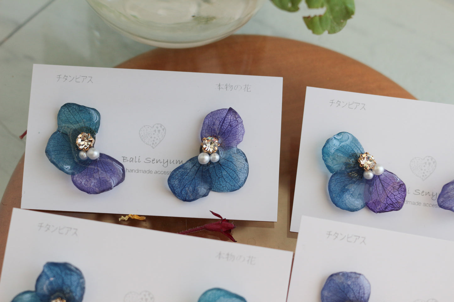 Hydrangea Wing No.136- Titanium Pierce(ピアス）