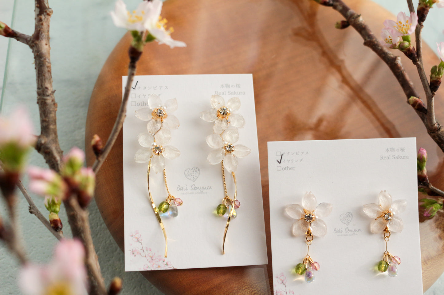 Real "Someiyoshino" Sakura Earring Kumamoto Homage- 緑桜の御衣黄   モチーフ