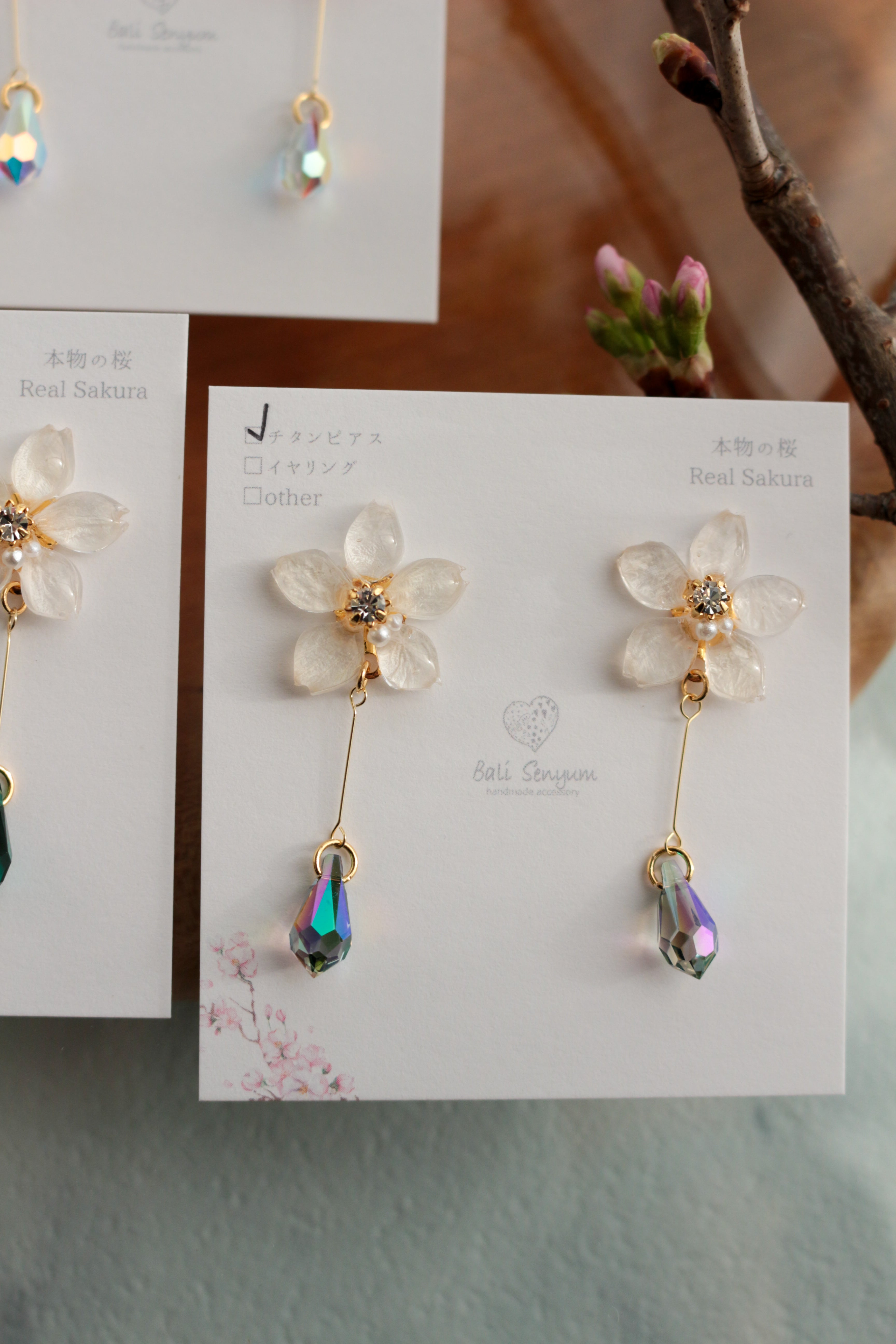 Someiyoshino Sakura Earrings with Hanging Sparkling Gem No.2