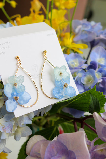 Teardrop Hoop Earrings with Hydrangeas No.15