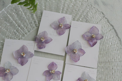 Hydrangea Petal  No.64 パーツ選べます。Clip-on or Titanium Pierce