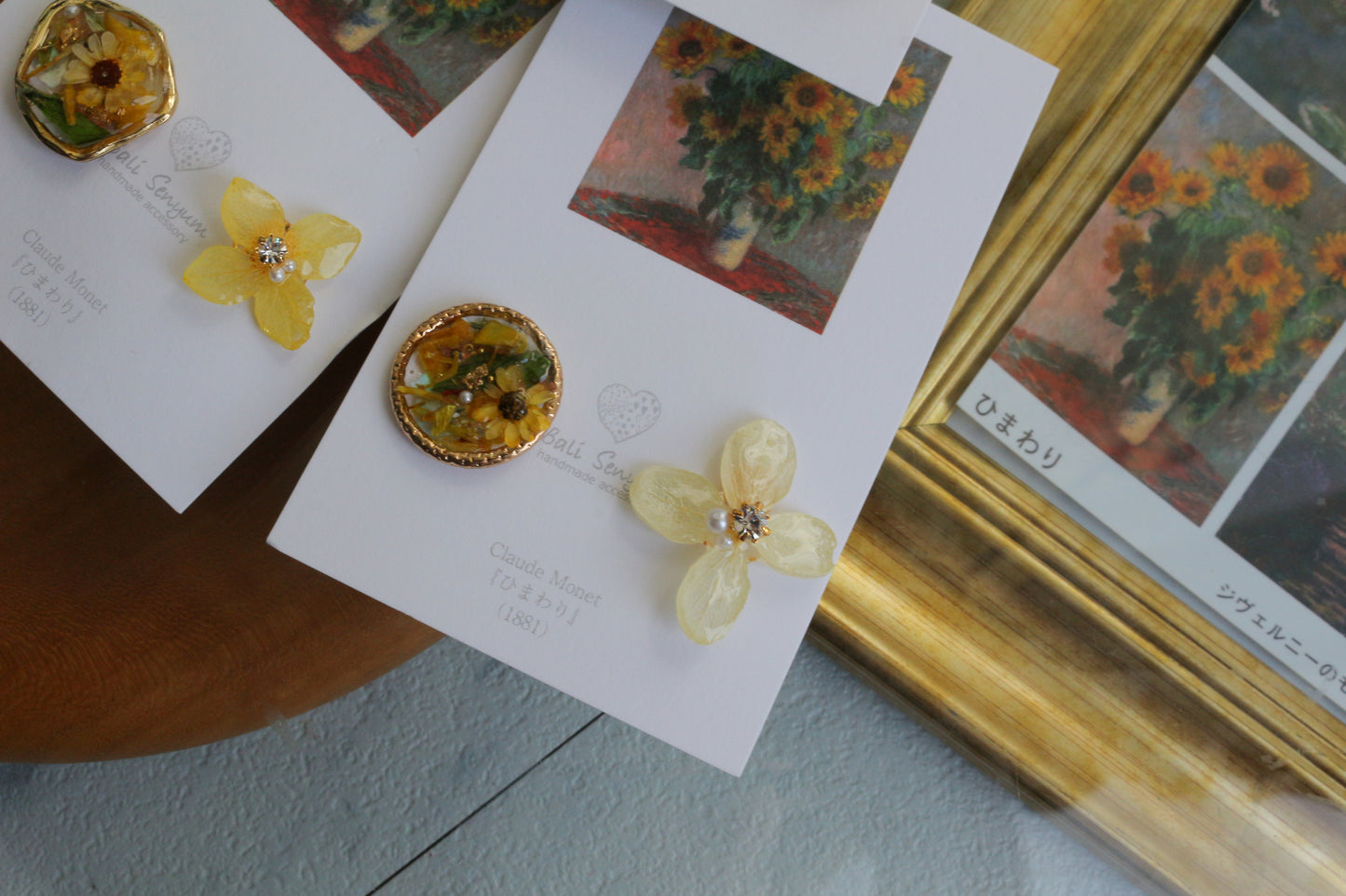 Monet Inspired Flower Earrings No.20 ピアスTitanium Pierce ひまわり