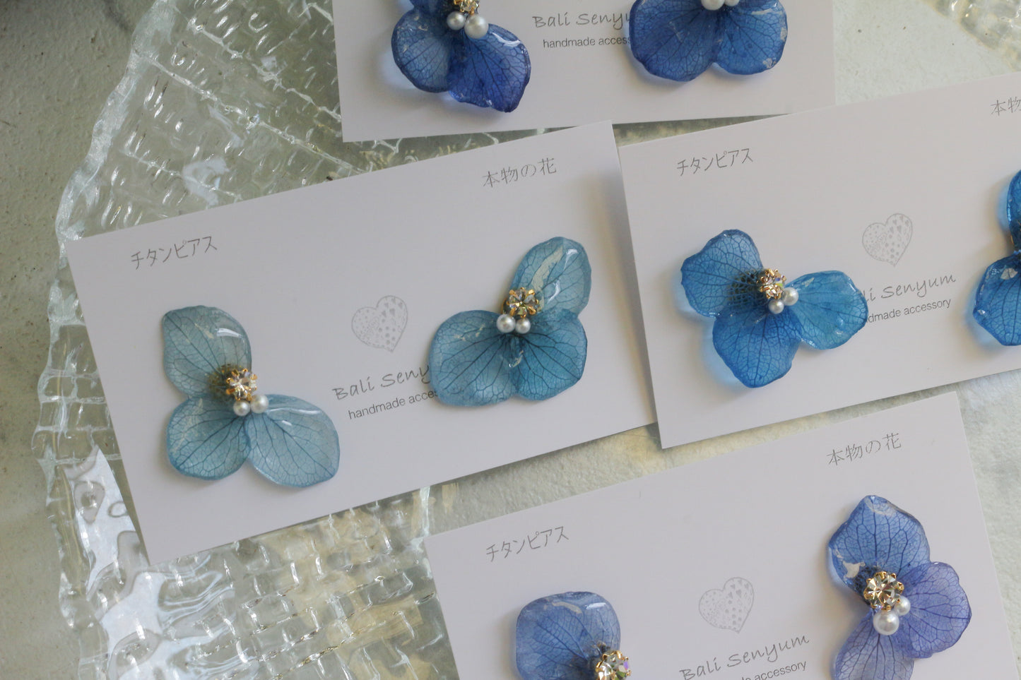 Hydrangea Wing No.147- Titanium Pierce(ピアス）