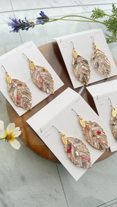 Leaf Earrings With Seasonal Flower Petals No.37