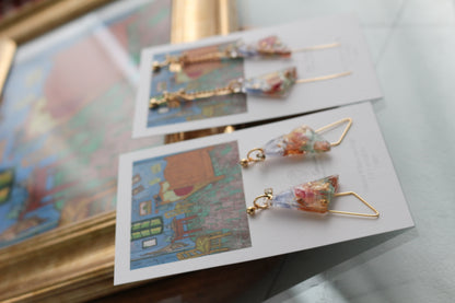 Gogh Inspired Earrings Bedroom in Arles-ゴッホの寝室
