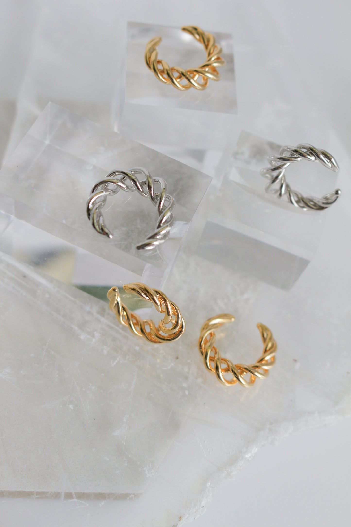 Happy Box 福袋 Saakoly 2026 - Online Store Edition（オンラインストア限定）