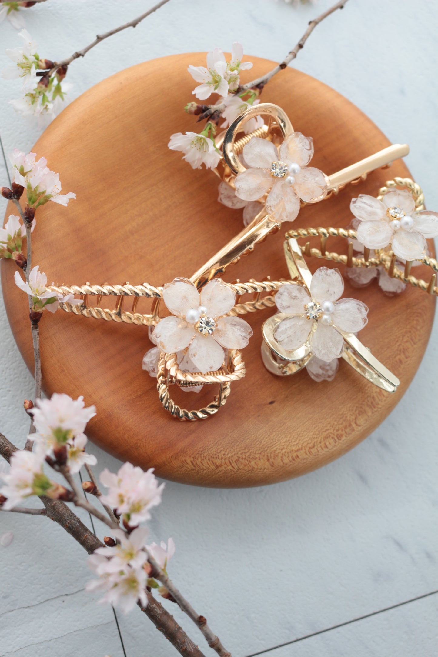 Someiyoshino Sakura Hair Clip - White Big