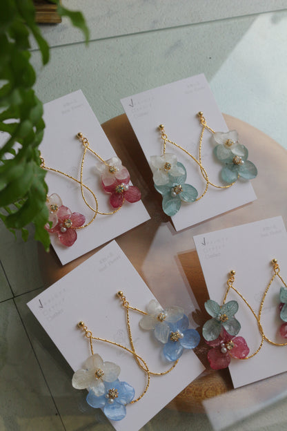 Teardrop Hoop Earrings with Hydrangeas No.24 ピアスorイヤリング