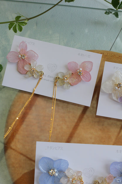 Hydrangea Flying Butterfly Earrings No.54 - Titanium Pierce(ピアス）