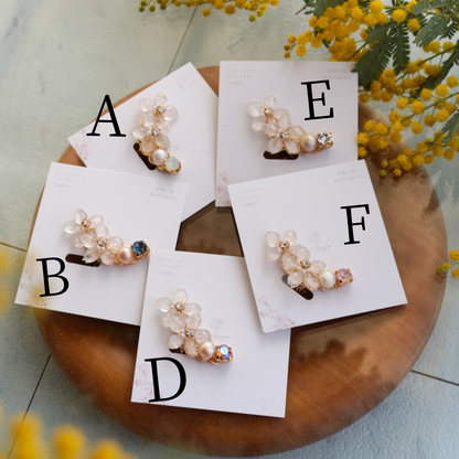 Someiyoshino Doule Sakura Ear-cuff  White  "Left"