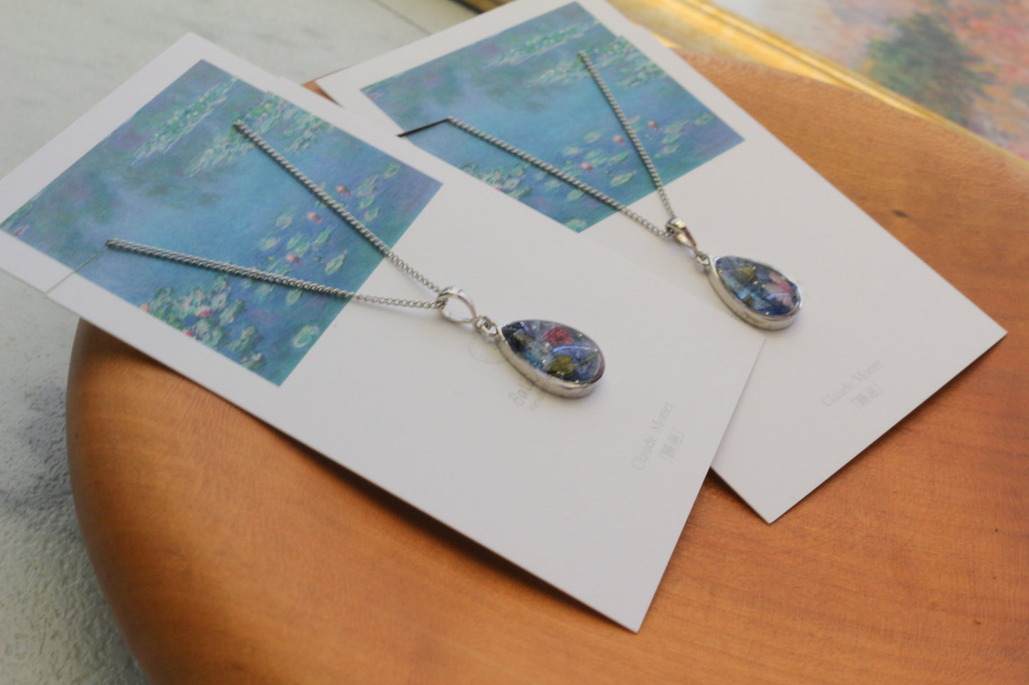 Claude Monet's Water Lilies Inspired Necklace - 睡蓮 ロジウムカラーネックレス